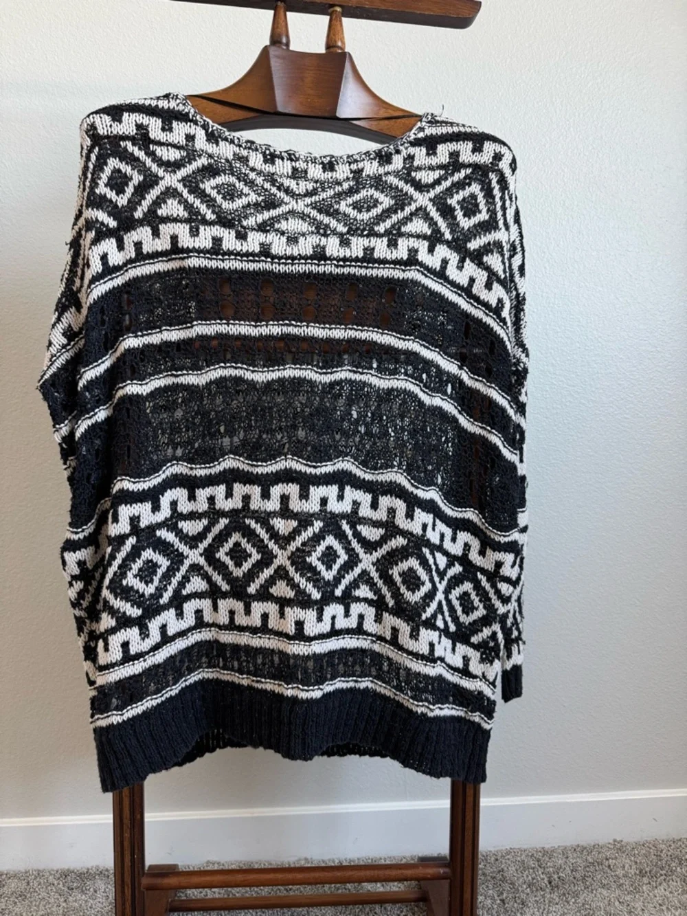 Free People Oversized Knit Sweater Black White Tribal Boho Relaxed Fit Pullover - Picture 5 of 8